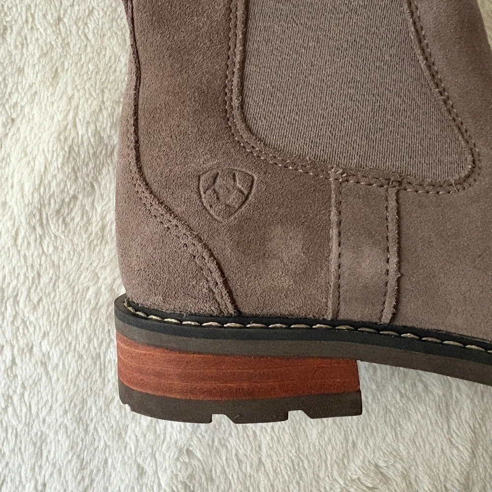 Ariat new without